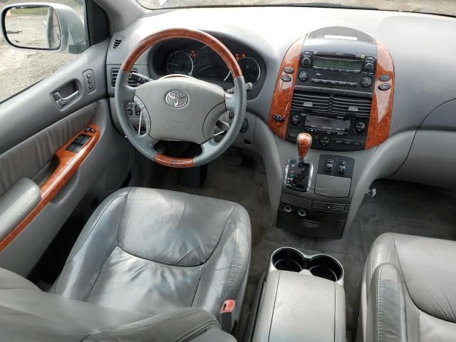 2007 Toyota Sienna XLE