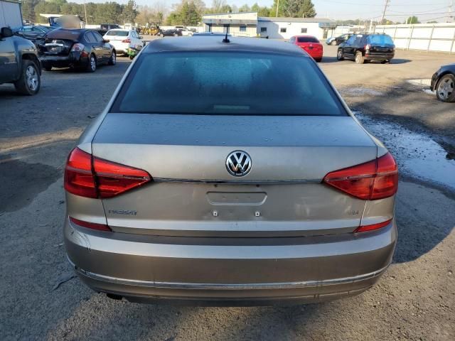 2016 Volkswagen Passat S