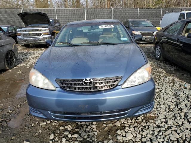 2004 Toyota Camry LE