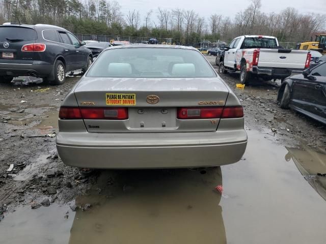 1999 Toyota Camry LE