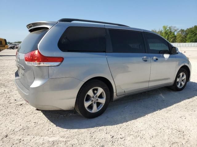 2012 Toyota Sienna LE