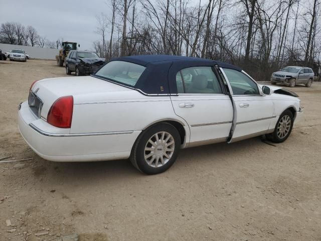 2007 Lincoln Town Car Signature