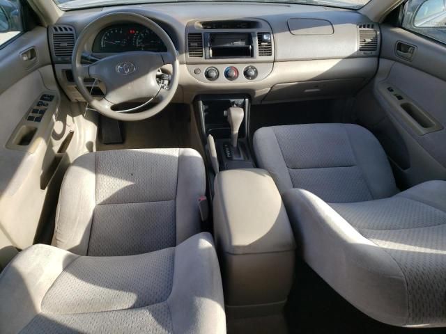 2004 Toyota Camry LE