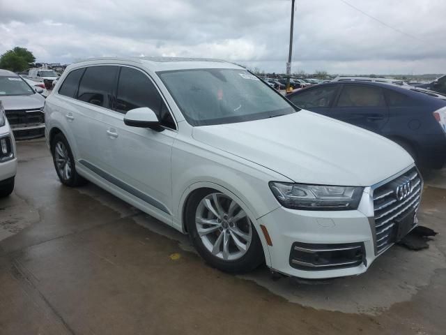 2018 Audi Q7 Premium Plus