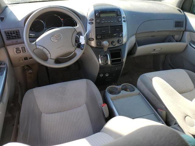 2008 Toyota Sienna CE