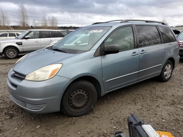 2005 Toyota Sienna CE