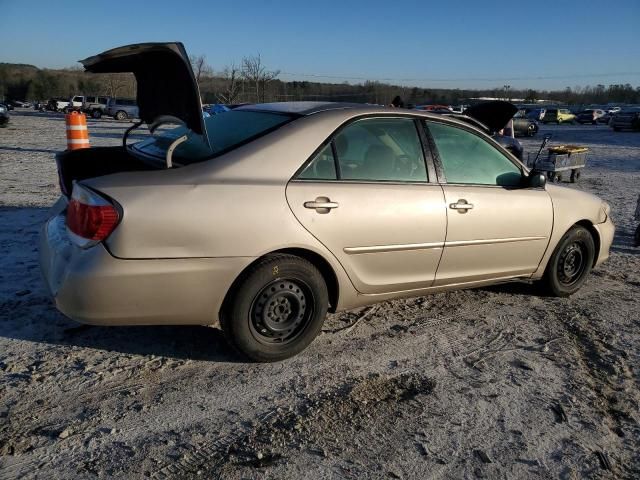 2005 Toyota Camry LE