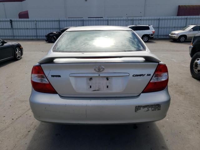 2004 Toyota Camry LE