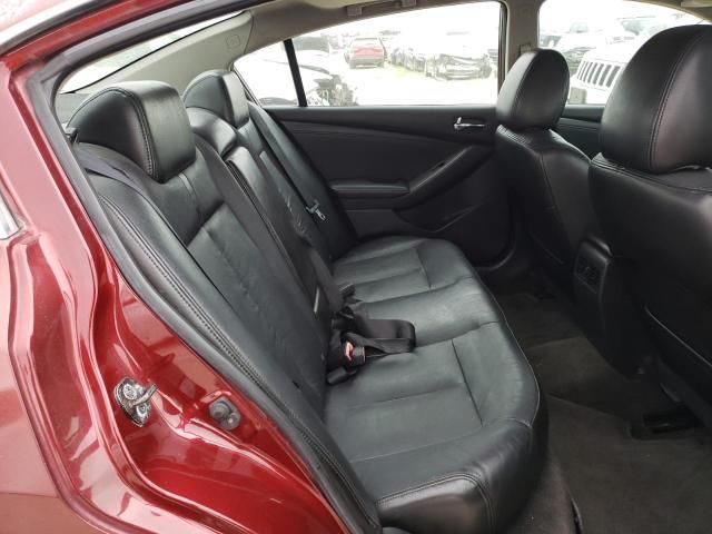 2010 Nissan Altima Base