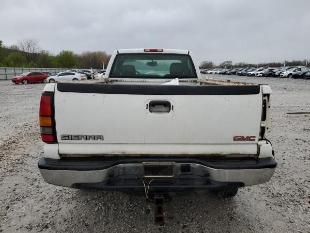 2004 GMC New Sierra C2500