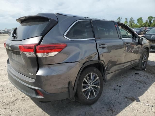 2018 Toyota Highlander SE