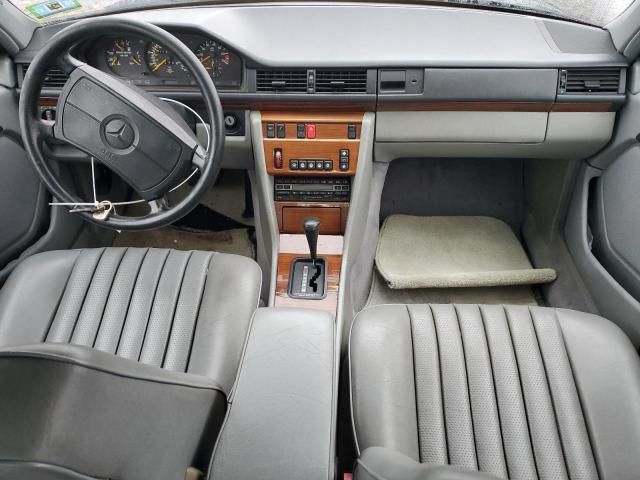 1991 Mercedes-Benz 300 E 2.6