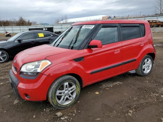 2010 KIA Soul +