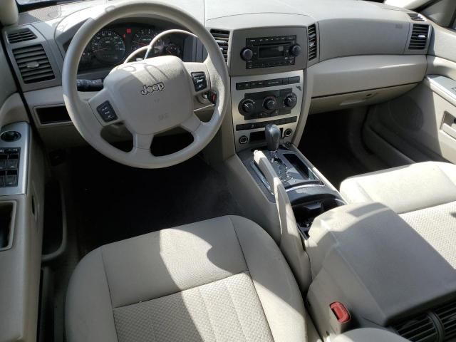 2006 Jeep Grand Cherokee Laredo