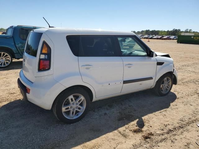 2011 KIA Soul +