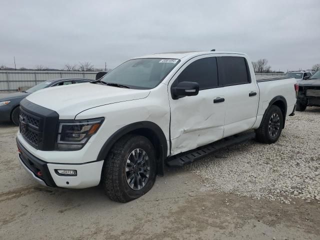 2023 Nissan Titan SV