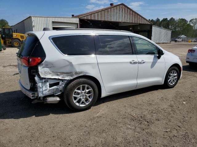 2021 Chrysler Voyager LXI