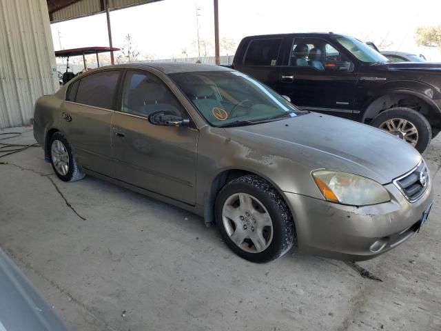 2002 Nissan Altima Base