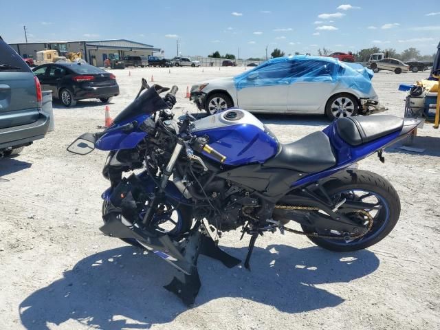 2016 Yamaha YZFR3