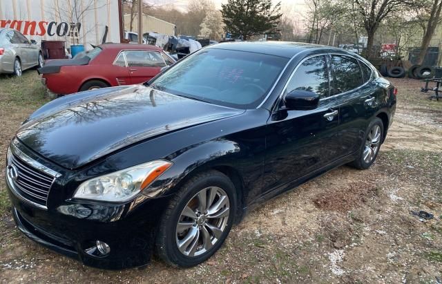 2014 Infiniti Q70 3.7