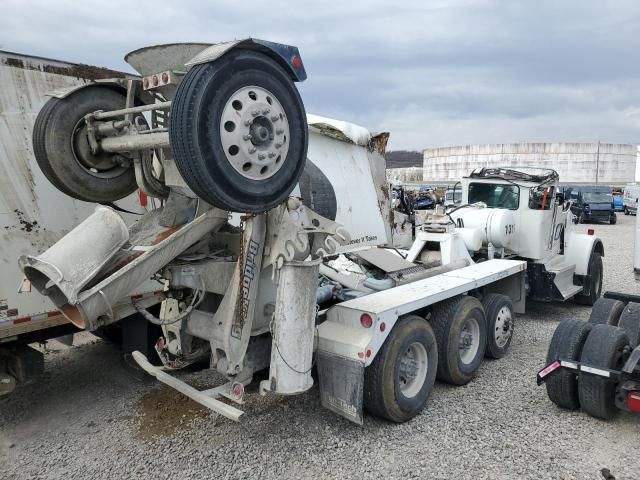 2015 Kenworth Construction W900