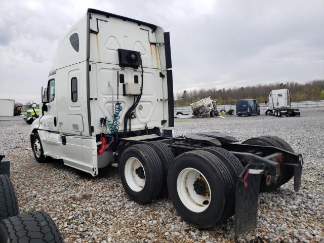 2015 Freightliner Cascadia 125