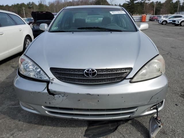 2004 Toyota Camry LE