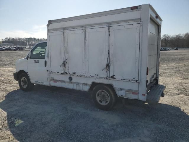 2009 GMC Savana Cutaway G3500