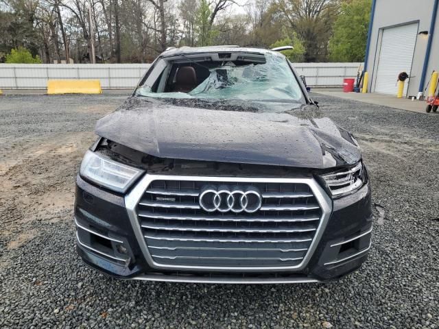 2018 Audi Q7 Premium