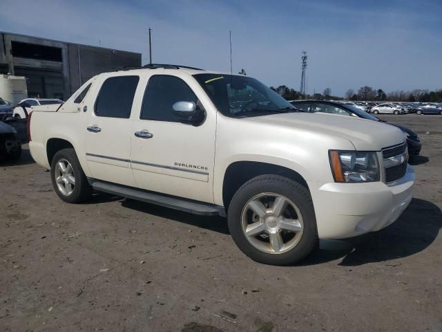 2013 Chevrolet Avalanche LTZ