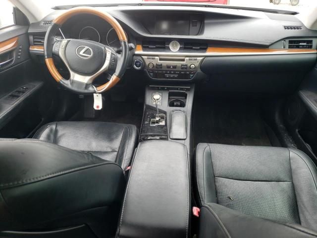 2013 Lexus ES 300H