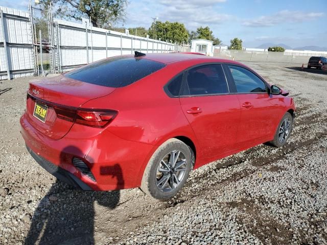 2023 KIA Forte LX