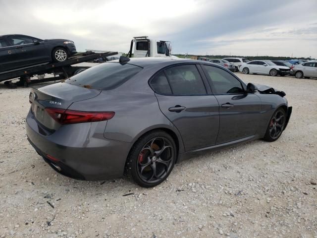 2017 Alfa Romeo Giulia TI