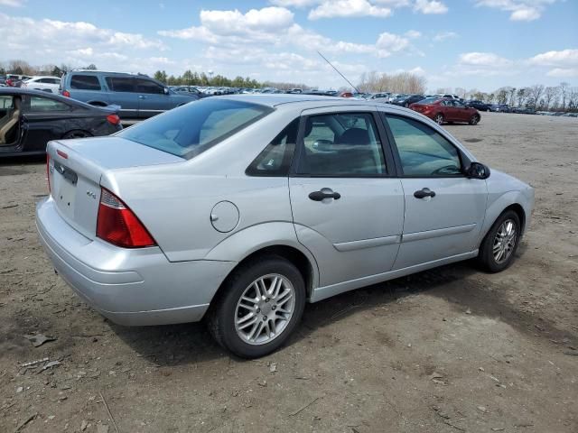 2005 Ford Focus ZX4