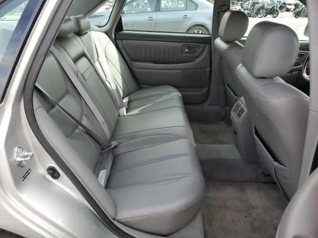 2004 Toyota Avalon XL