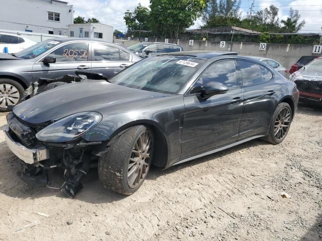 2019 Porsche Panamera Base