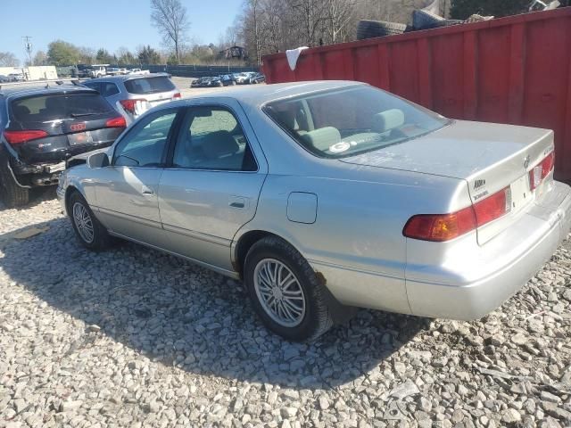 2000 Toyota Camry CE