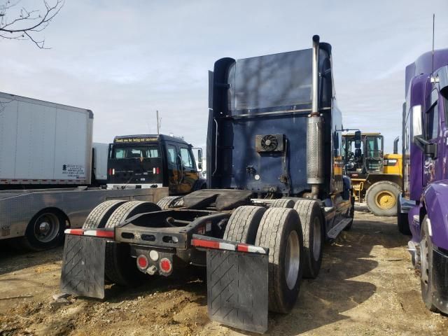 2006 Freightliner Conventional Columbia