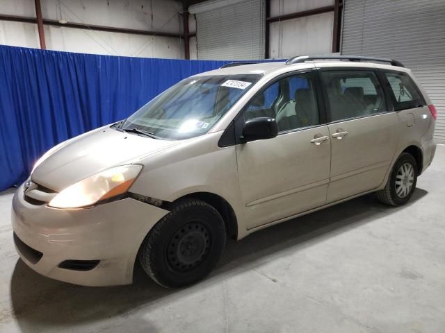 2007 Toyota Sienna CE