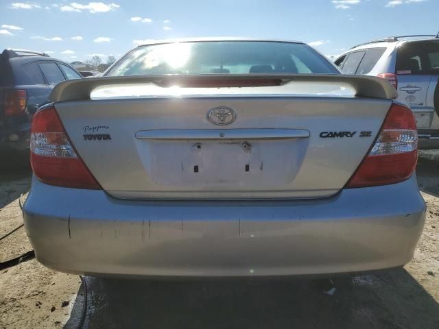 2004 Toyota Camry LE