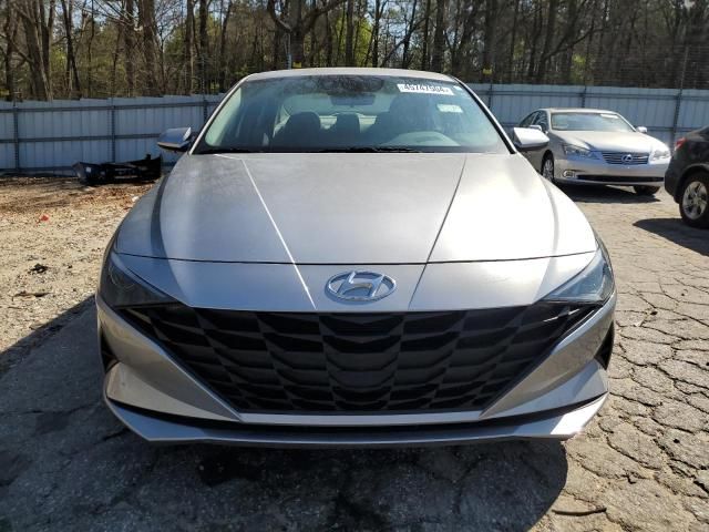 2022 Hyundai Elantra SEL