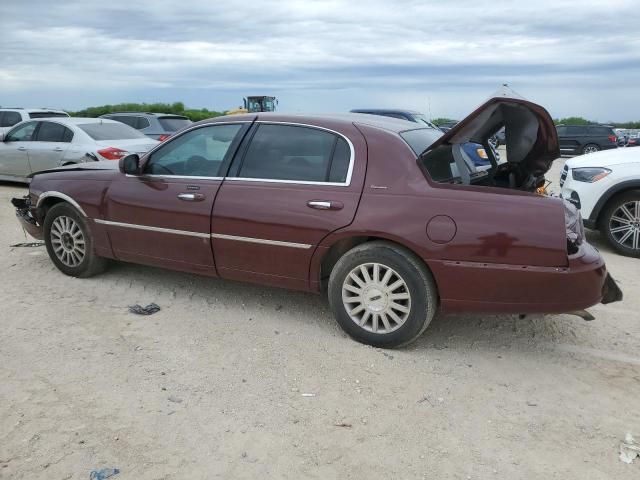 2003 Lincoln Town Car Executive