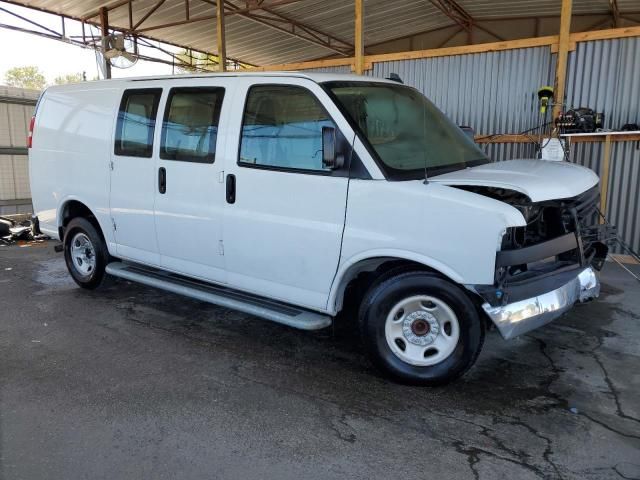 2022 GMC Savana G2500