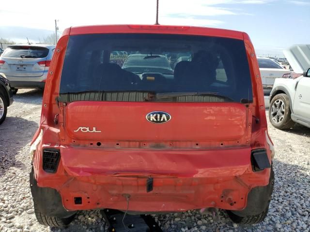 2015 KIA Soul +