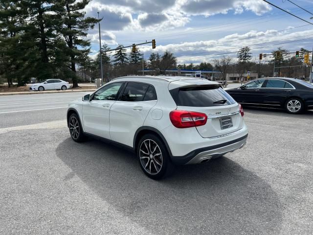 2017 Mercedes-Benz GLA 250