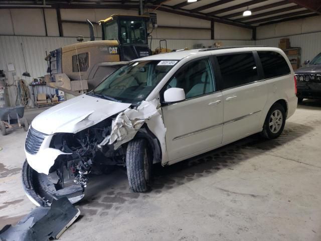 2013 Chrysler Town & Country Touring