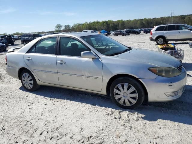 2005 Toyota Camry LE