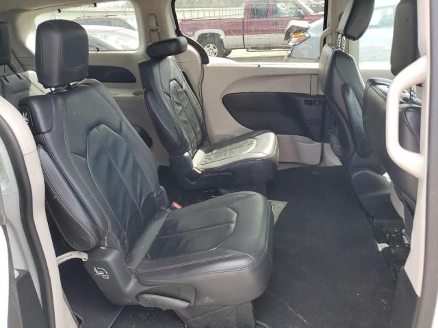 2017 Chrysler Pacifica Touring L