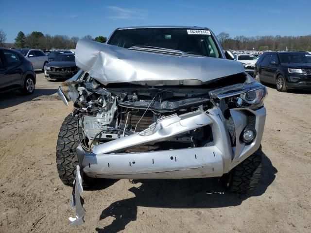 2018 Toyota 4runner SR5/SR5 Premium