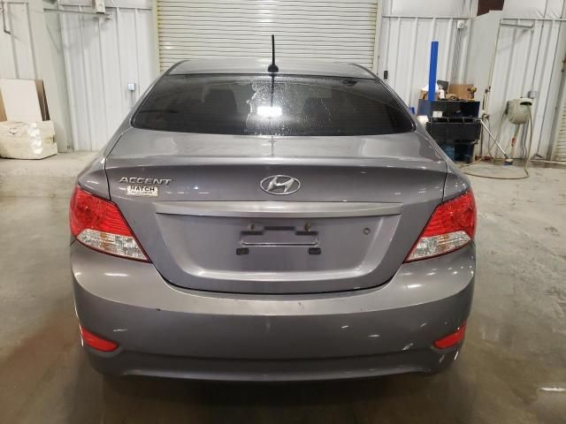 2013 Hyundai Accent GLS